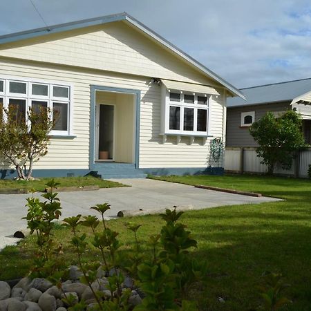 Villa 185- Central Masterton Exteriör bild